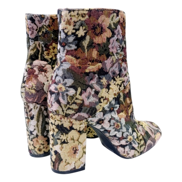 Urban Outfitters Floral Brocade Zip Up High Heel Ankle Booties Women's Size 7 - Picture 6 of 10